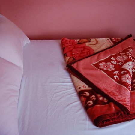 Auberge Tafilalt Bouzmou Bouzmou Imilchil Стая снимка