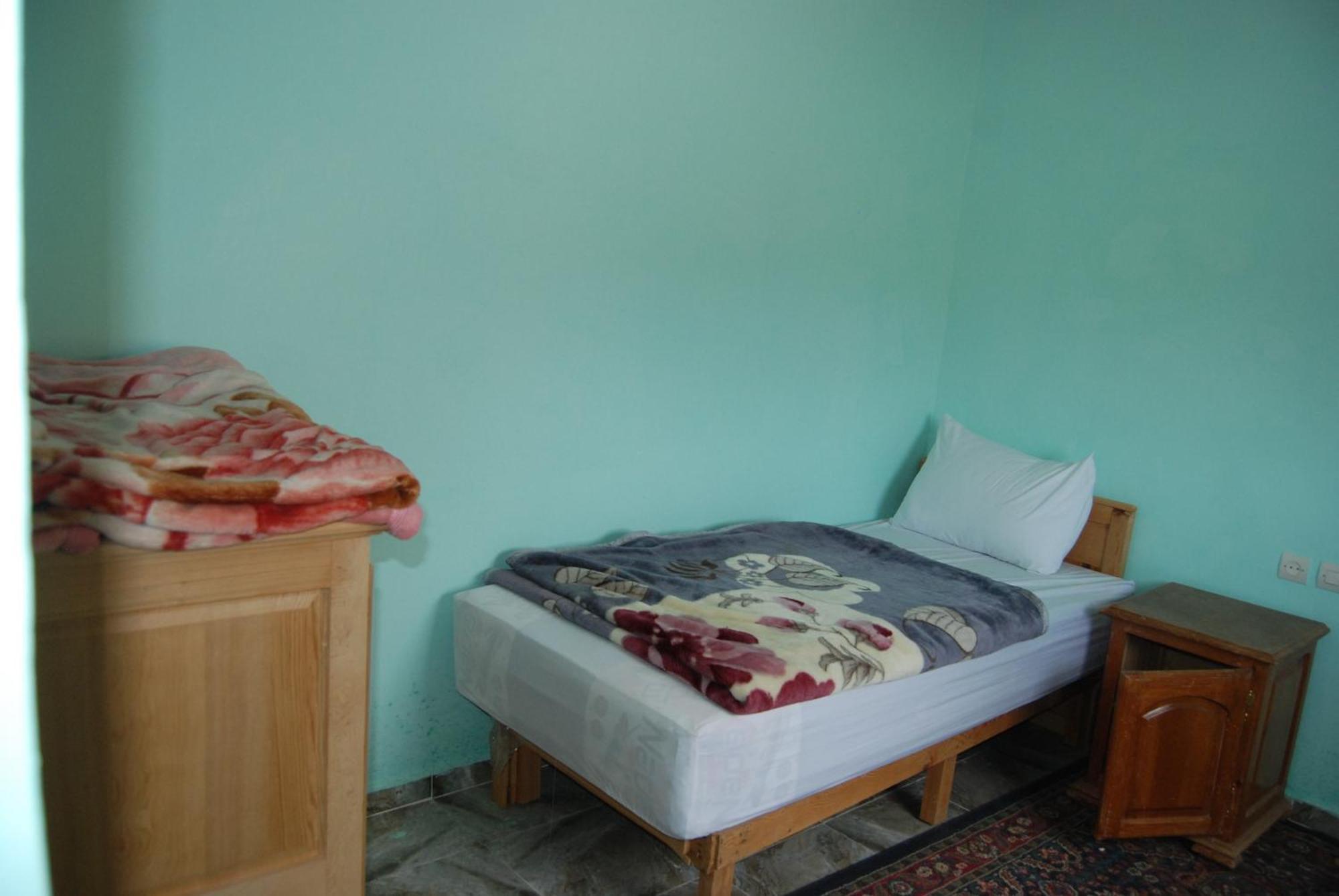 Auberge Tafilalt Bouzmou Bouzmou Imilchil Стая снимка
